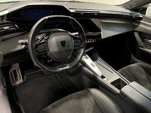 lqty_136246076_05_hd.jpg
