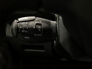 lqty_141306076_11_hd.jpg
