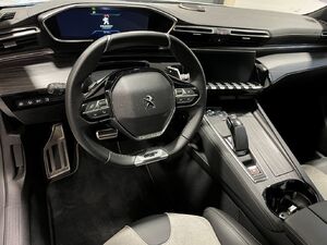 lqty_143316076_05_hd.jpg