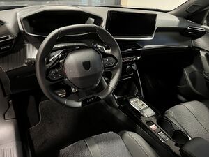 lqty_146616076_05_hd.jpg