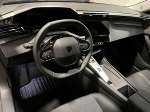lqty_147946076_05_hd.jpg