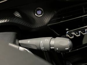 lqty_150536076_22_hd.jpg