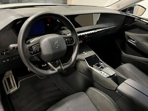 lqty_151996076_05_hd.jpg