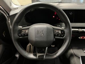 lqty_151996076_30_hd.jpg
