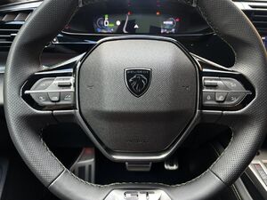 lqty_153726076_27_hd.jpg