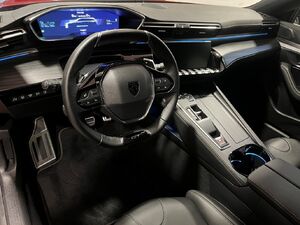 lqty_156096076_05_hd.jpg